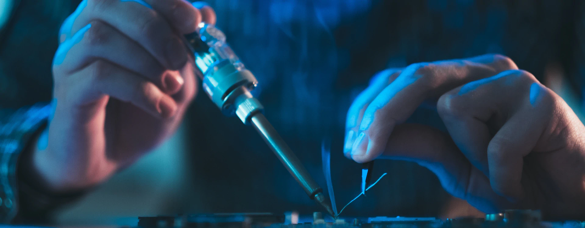 Titan Networking Hero 1